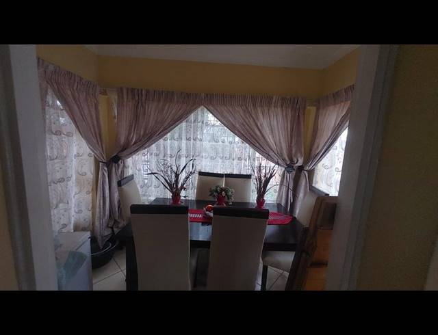 3 BEDROOM PROPERTY TO RENT IN PRIMROSE
